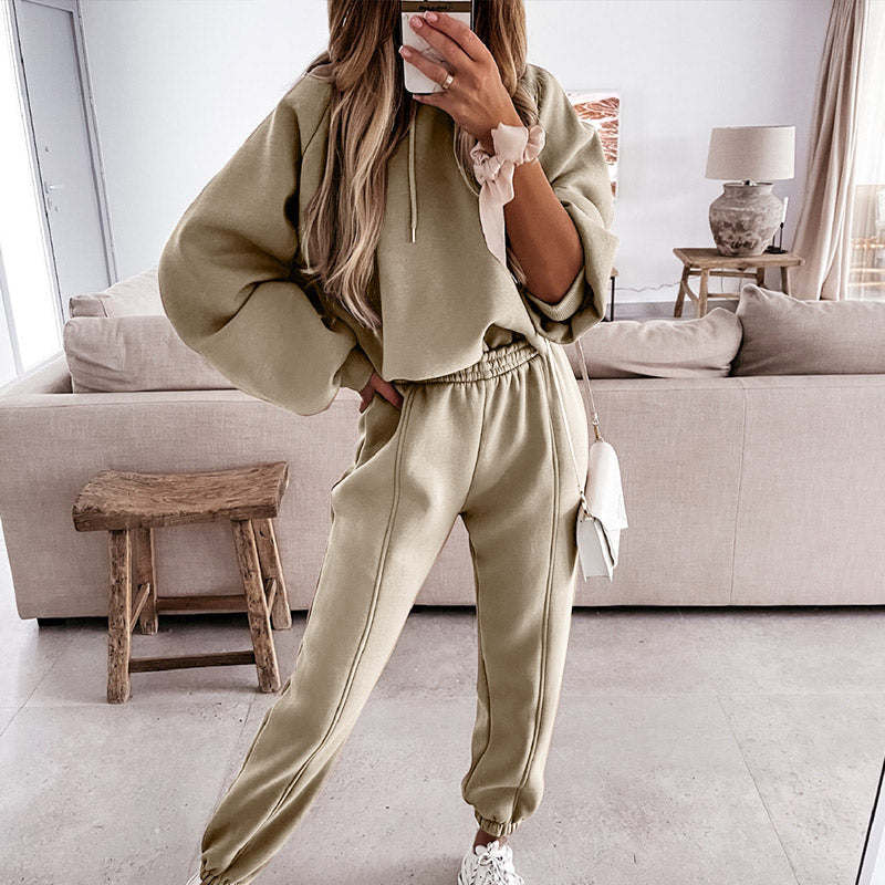 Women's Loungewear Set - Oversized Hoodie & High-Waist Joggers - Soft & Cozy Fit