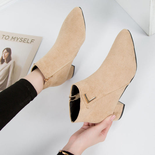 Women’s Ankle Boots – Leather – Pointed Toe – Block Heel – Side Zip – Sleek Fit