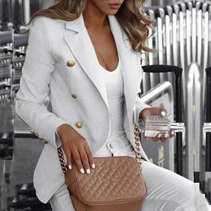 Women’s Blazer – Tailored Fit – Double-Breasted – Gold Buttons – Structured Silhouette