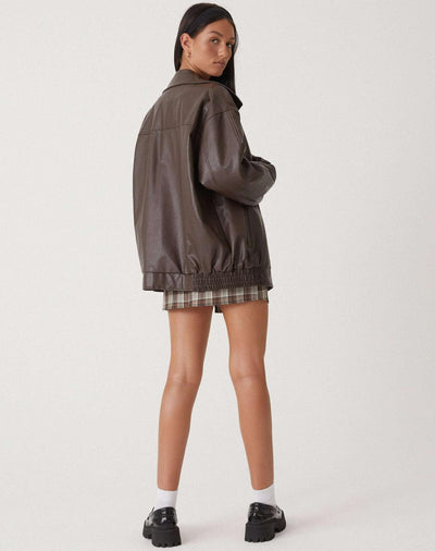 Women’s Leather Jacket – Oversized Fit – Hip Length – Zipper Front – Casual Style
