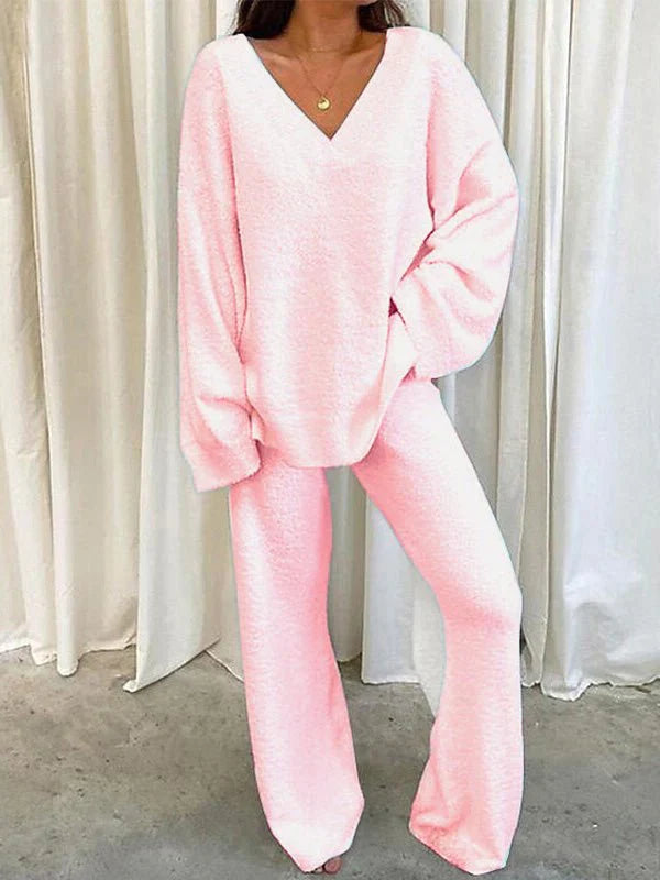 Women’s Lounge Set – Soft Knit – V-Neck Top – Relaxed Fit – Full Length Pants