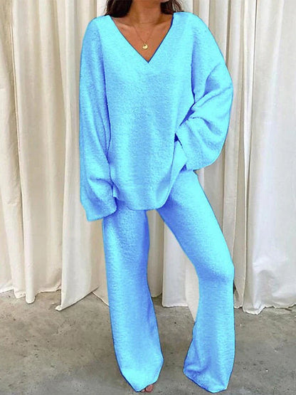 Women’s Lounge Set – Soft Knit – V-Neck Top – Relaxed Fit – Full Length Pants