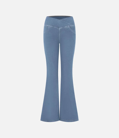 Women's elasticated flared jeans with high waist