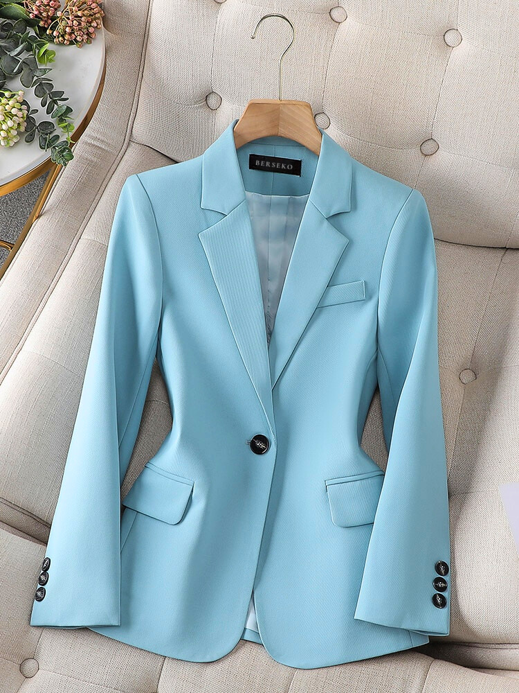 Women's elegant blazer